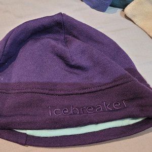 Icebreaker beanie